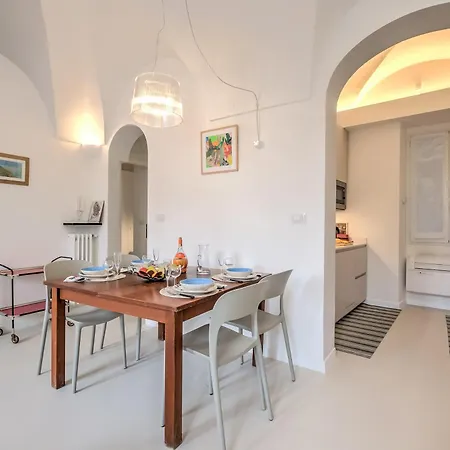 La Dolce Pigna - Old Town - Happy 아파트