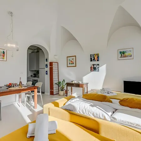 Апартаменти La Dolce Pigna - Old Town - Happy *