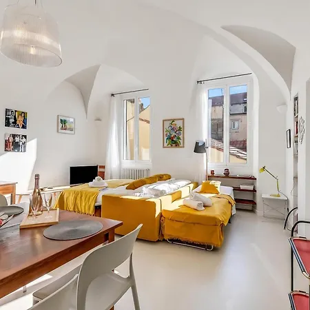 La Dolce Pigna - Old Town - Happy Апартаменти