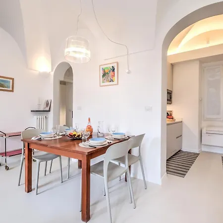 Апартаменти La Dolce Pigna - Old Town - Happy *