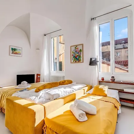 Апартаменти La Dolce Pigna - Old Town - Happy *