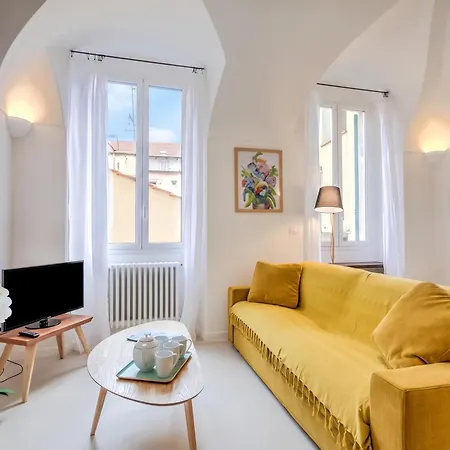 Апартаменти La Dolce Pigna - Old Town - Happy